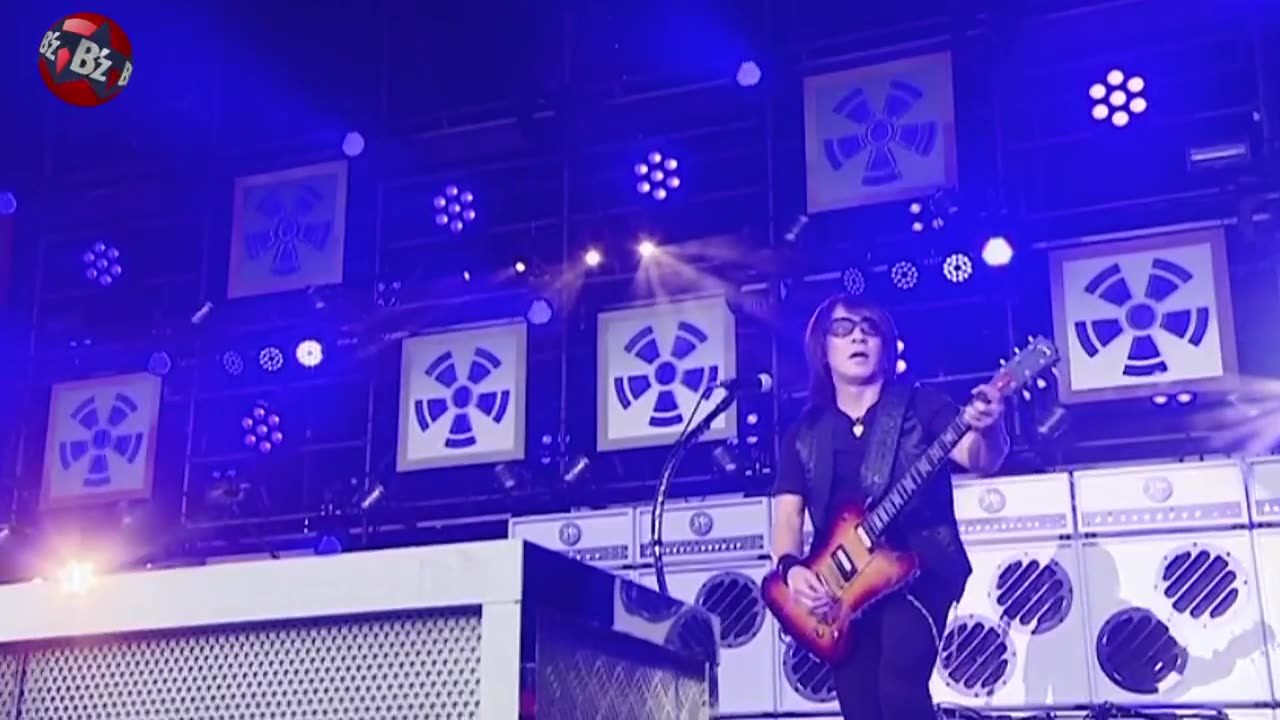 [图]【B'z】- Still Alive〜最高に凄い最新のLIVE！ @ ROCK Fes' 2017 【HD】