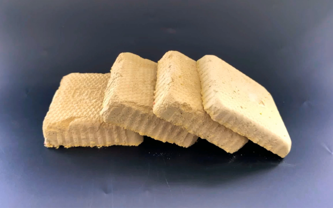 「搬运」pink.snapple 咖啡色方形干淀粉