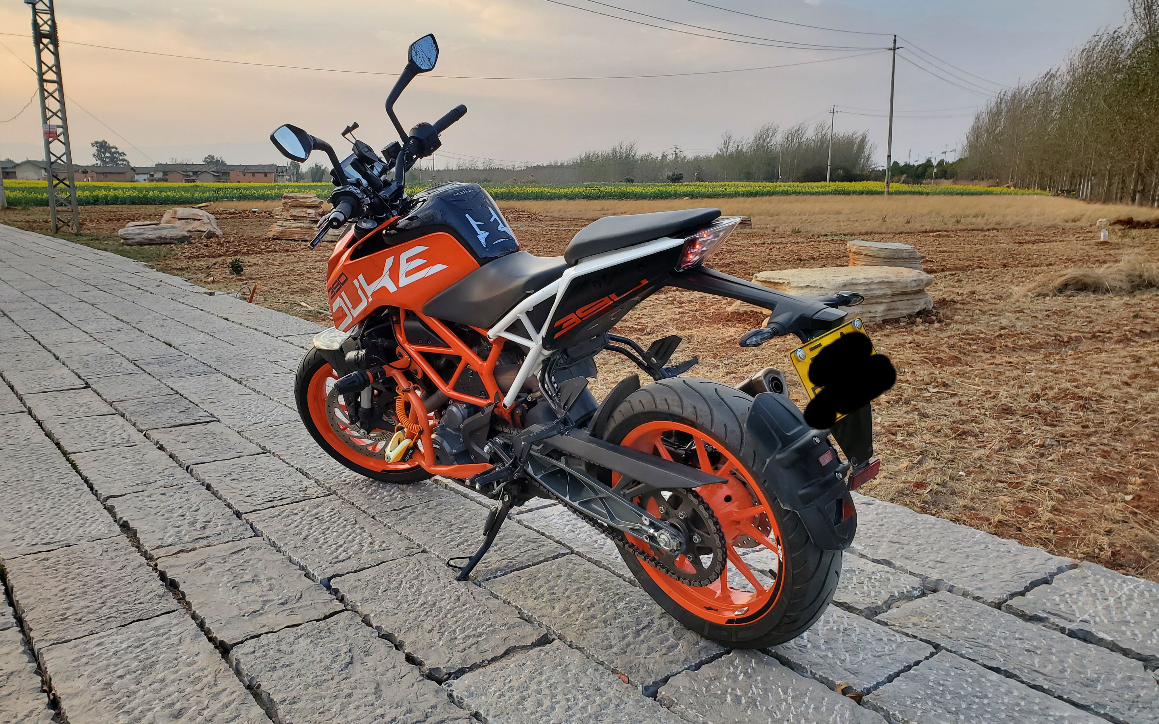 日常骑天下第一的ktm是怎样的体验