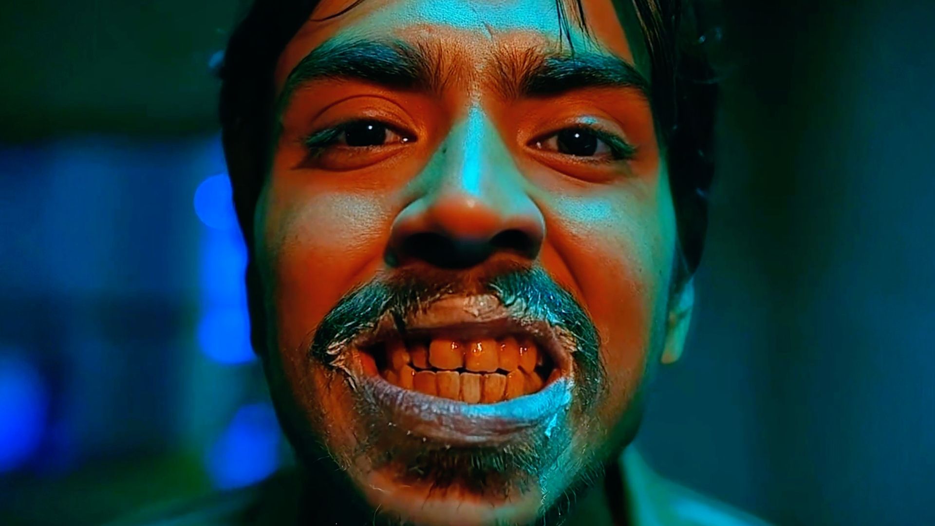 印度阿三从底层人士变成土豪的逆袭之路!