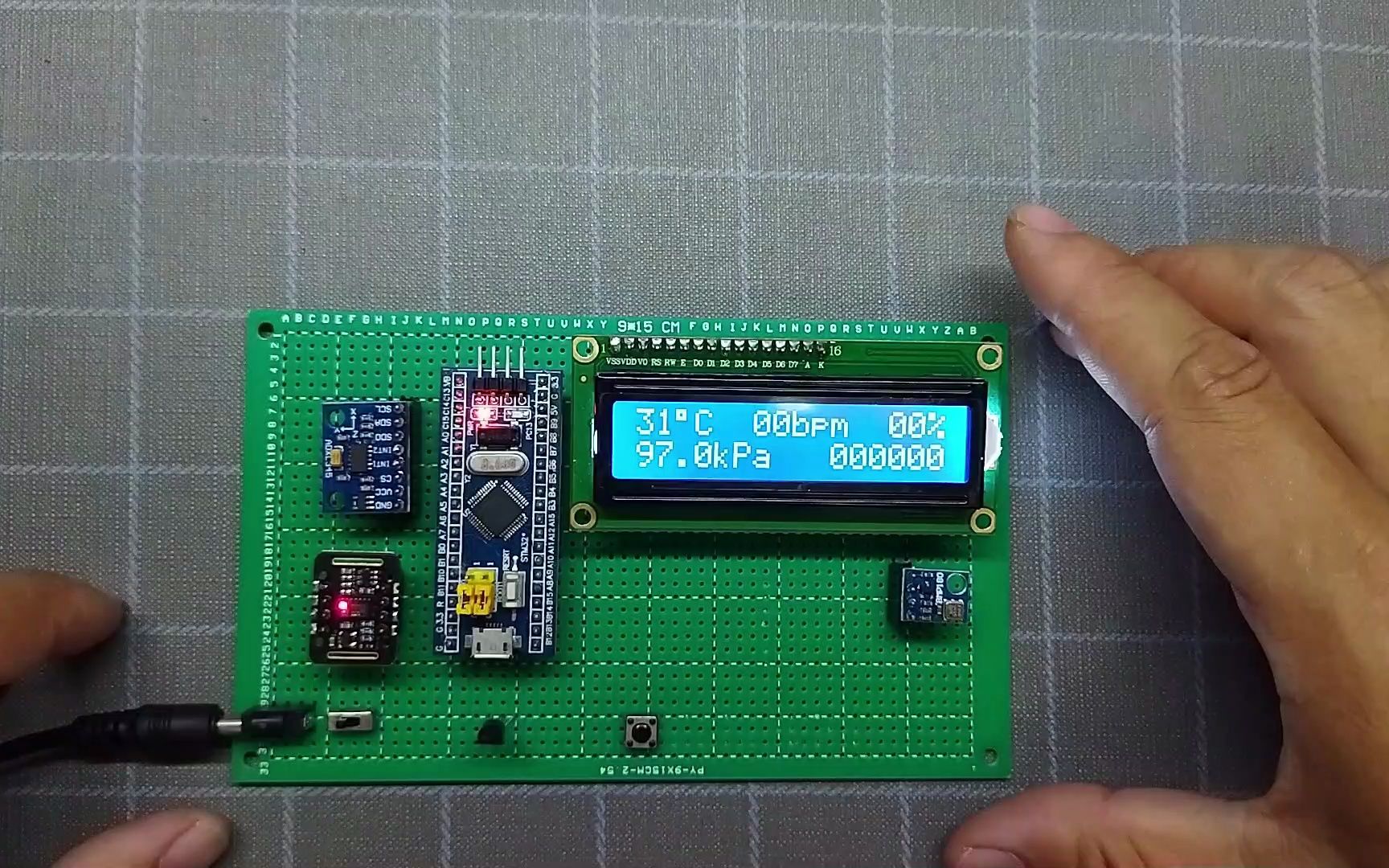 STM32单片机智能心率血氧手环设计哔哩哔哩bilibili