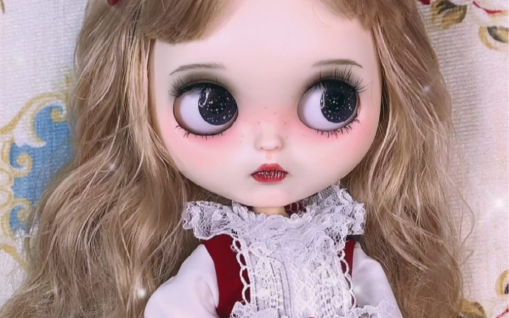 blythe小布娃娃改妆展示有木有吸血鬼贵族的即视感