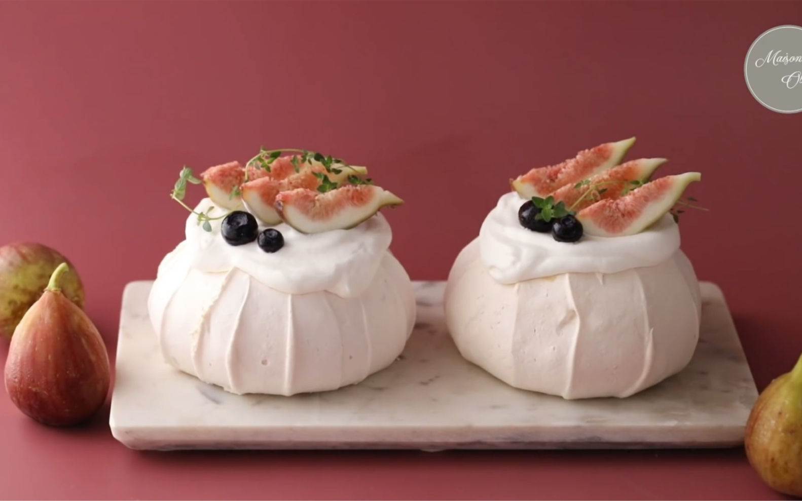 【治愈系美食】水果芝士奶油造型蛋白霜蛋糕