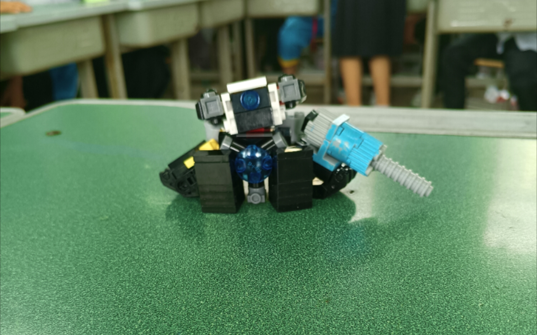 q版泰坦监控拼装教程