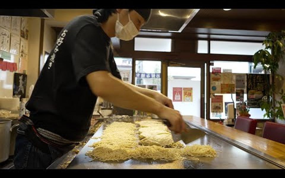 【日本美食】优秀的日本御好烧,哈苏的手工技术哔哩哔哩bilibili