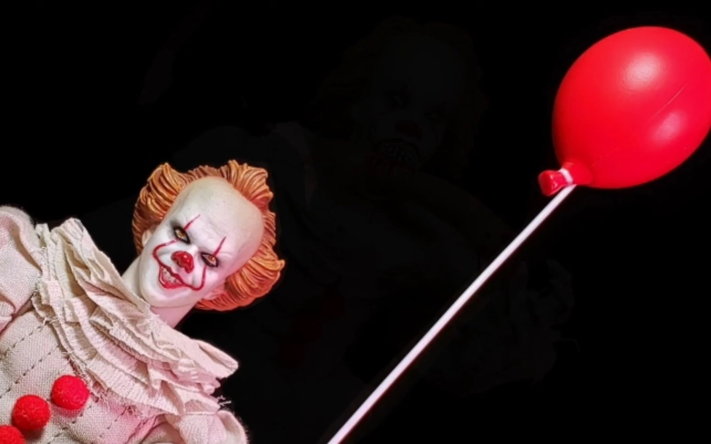 [图]小丑回魂 Mezco Toyz One12 Collective IT Pennywise the Clown action figure review