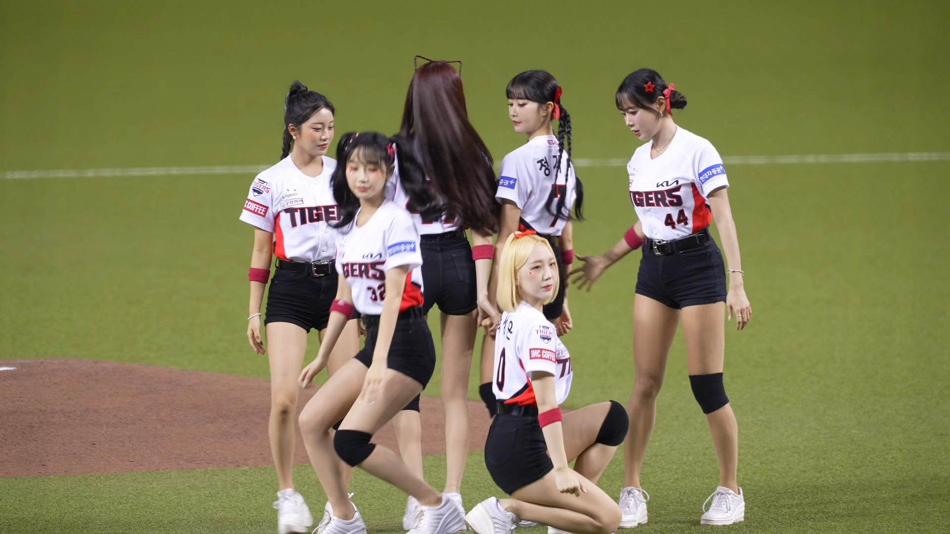 4k 啦啦队的热舞