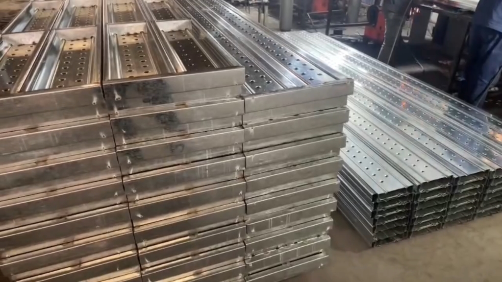 400宽钢跳板钢制脚手板