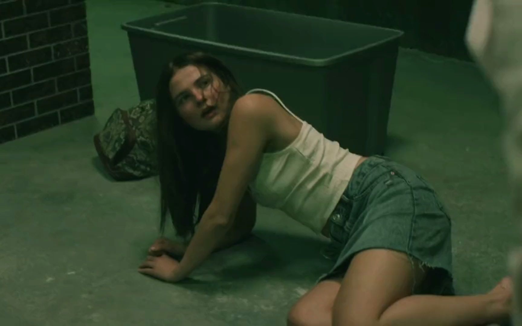 真实事件改编《地牢女孩》比鬼片还让人毛骨悚然的电影,花季少女被