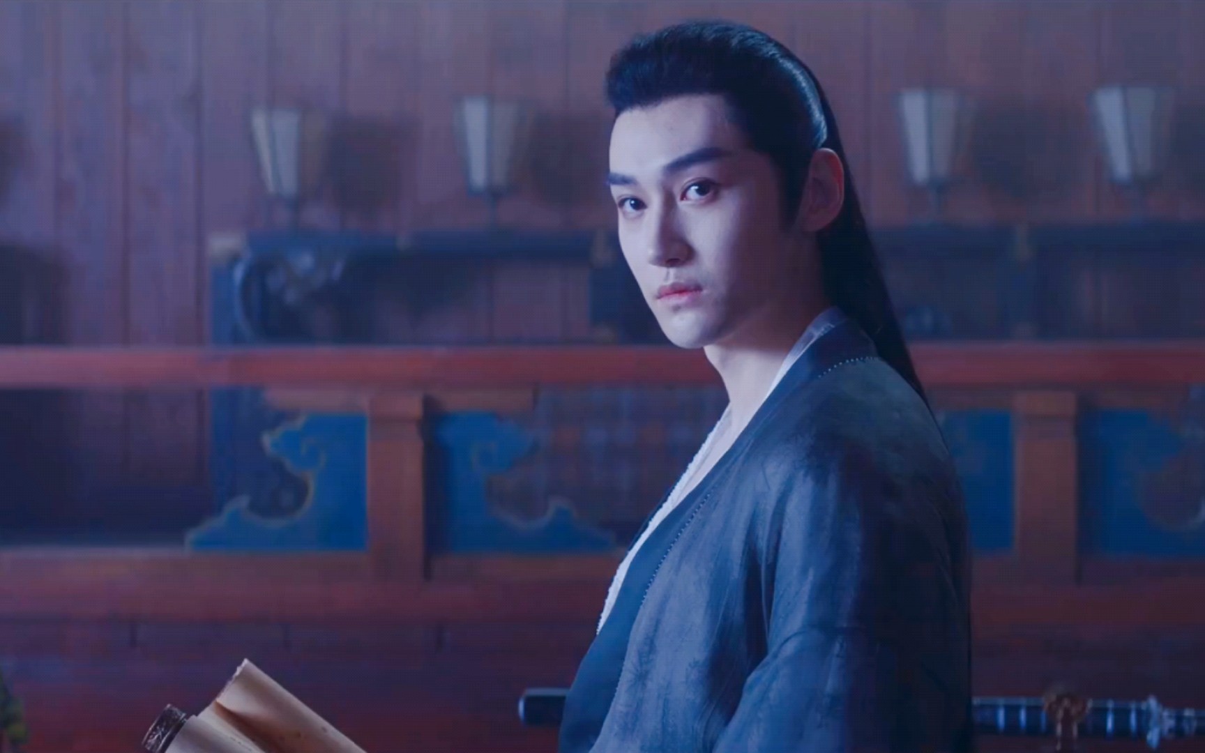 "那我就还做鹤守月,一直守着你"