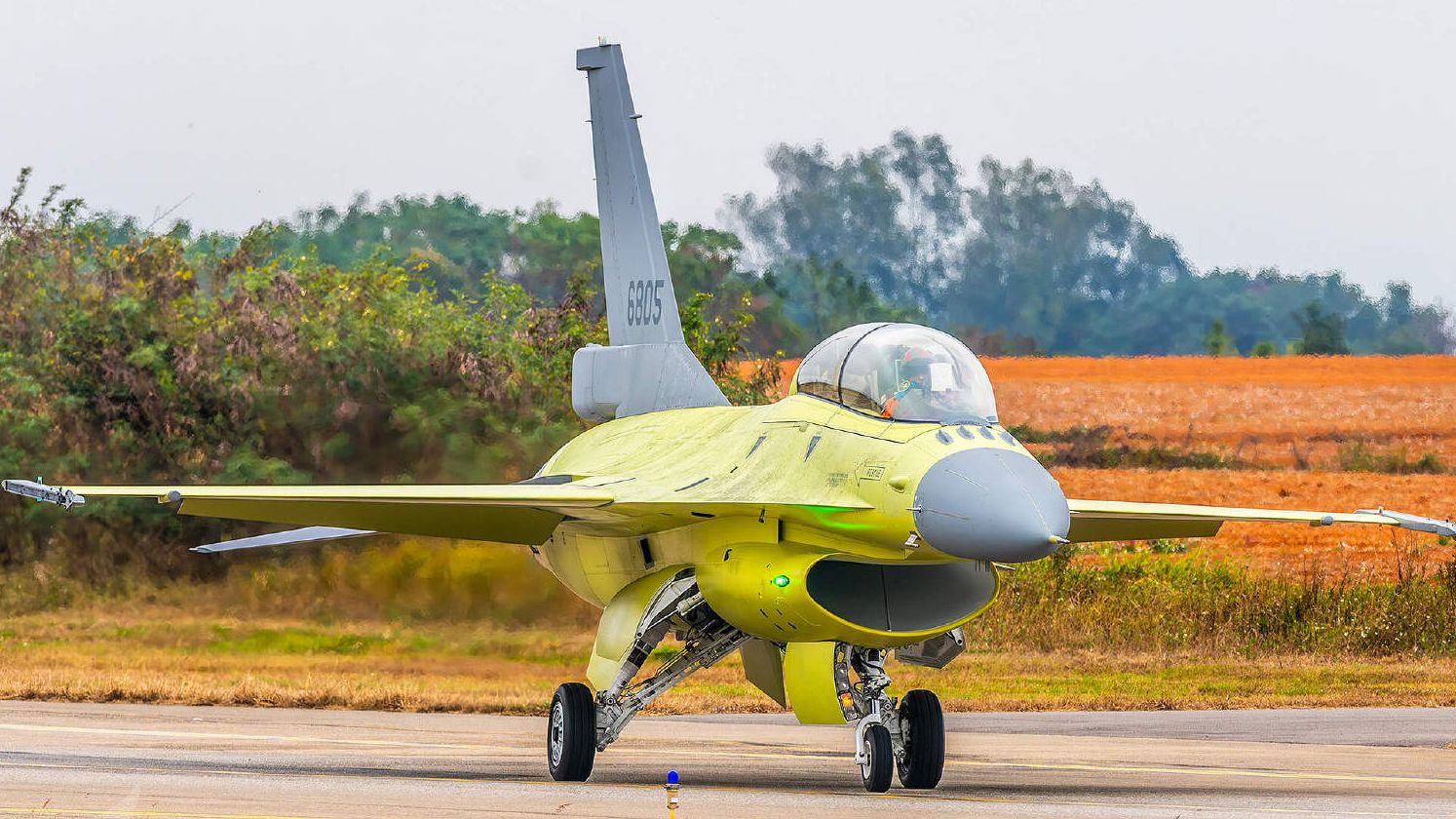 台湾"凤展专案"f-16v升级计划完成