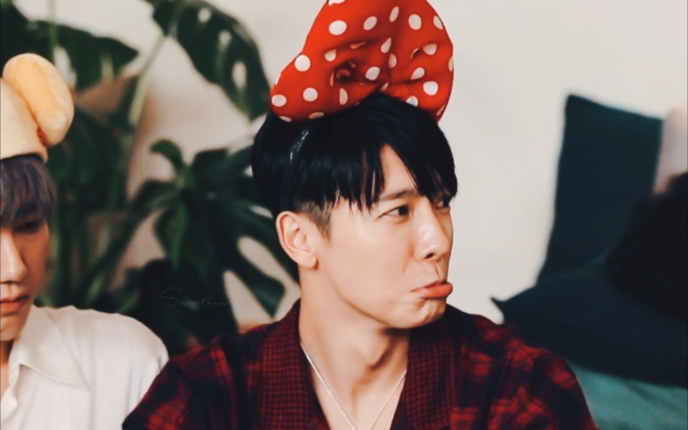 【李东海】super clap练习室激萌版直拍focus 可爱炸裂我的虎_哔哩