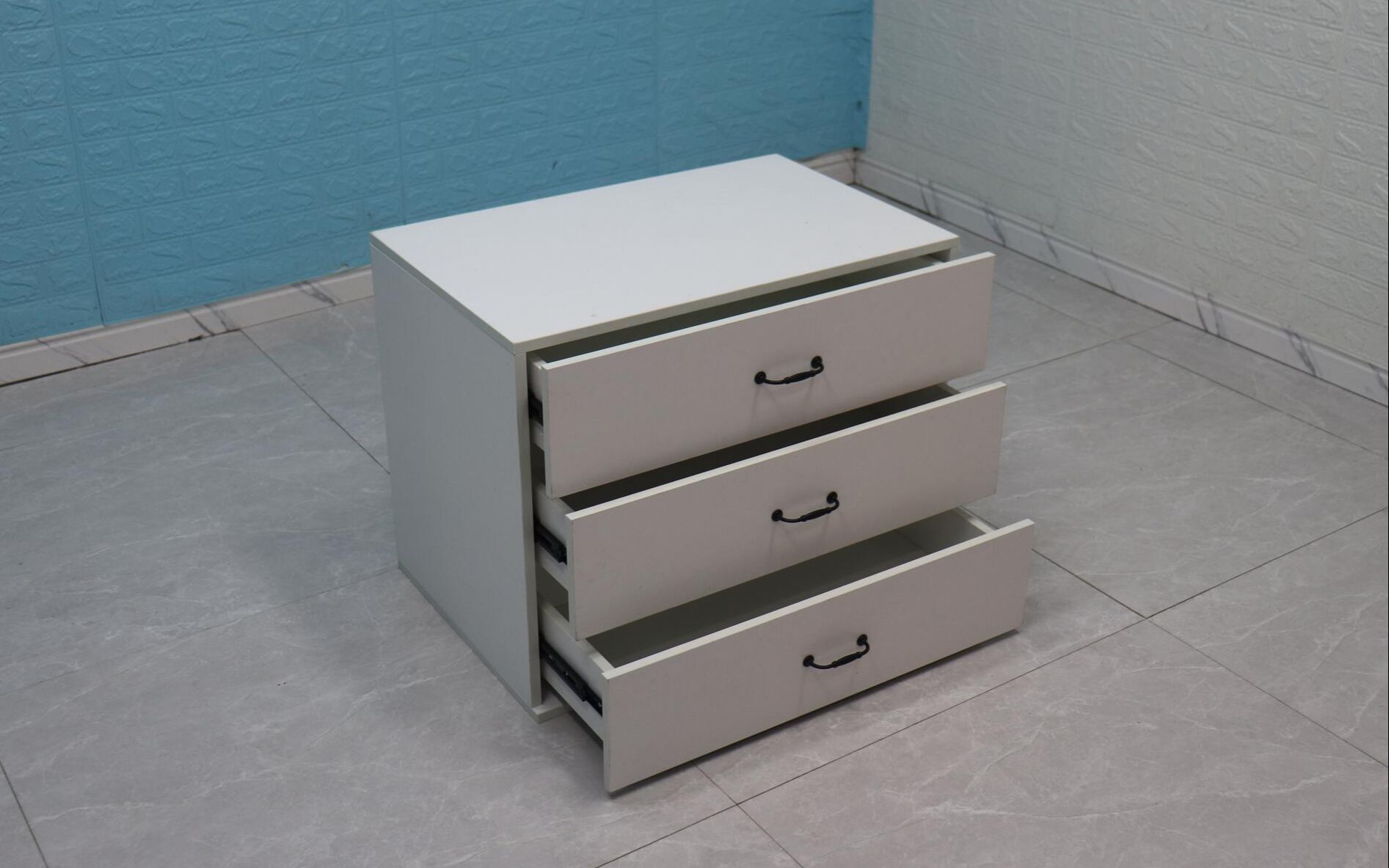 小柜子三抽屉安装视频