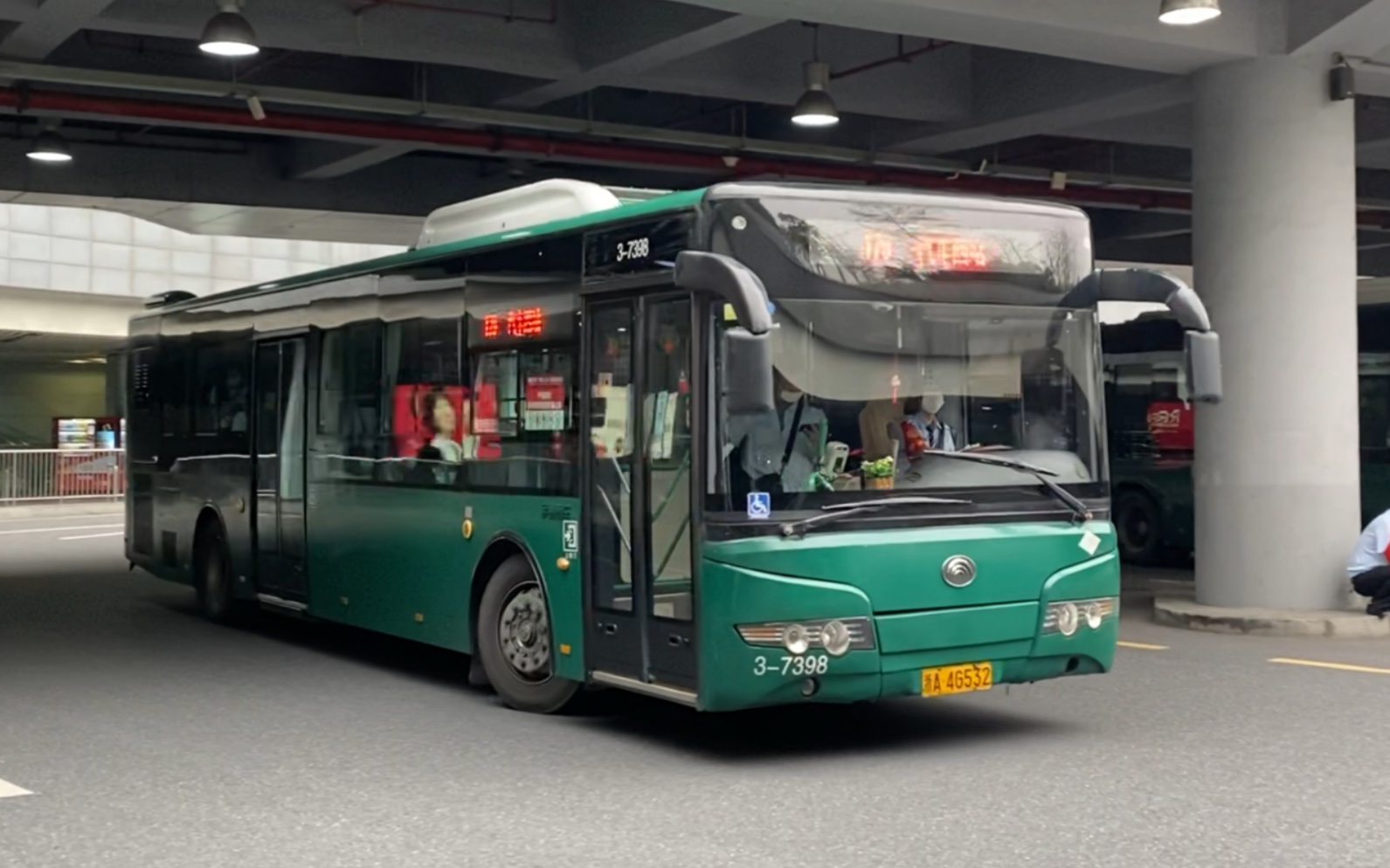 杭州公交 zk6125hng2 179路 3-7398