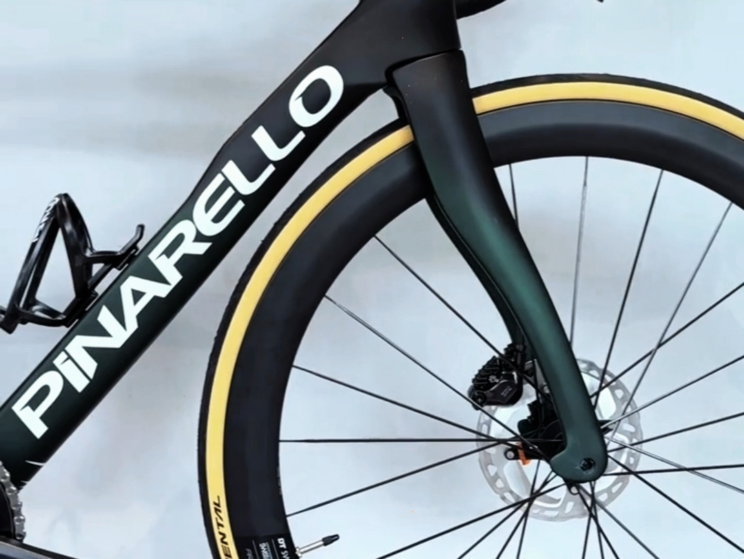 顶级公路车性价比|Pinarello 皮娜 F9 极速绿哔哩哔哩bilibili