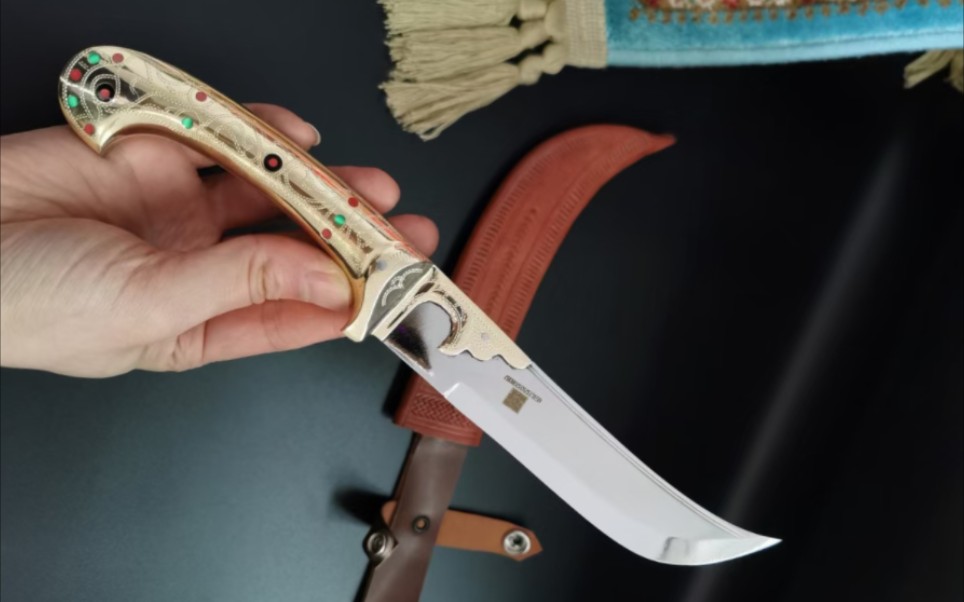 新疆英吉沙猎刀手工轴承钢锻造黄铜镶嵌牛角经典鸽子头造型