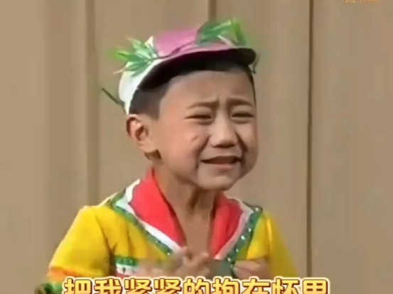 朝鲜儿童精彩朗诵,小小年纪就像老艺术家,一看就下了不少功夫