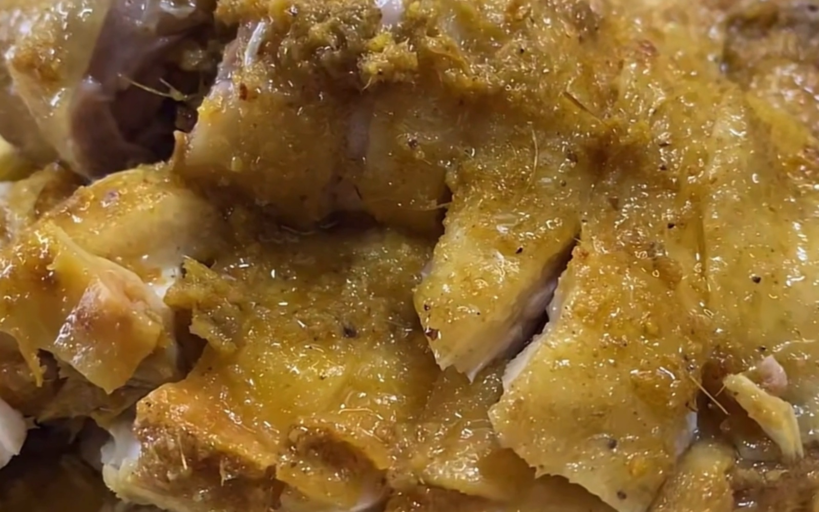 家常菜水蒸南姜鸡,咸香入味鲜嫩皮脆,比白切鸡好吃多了