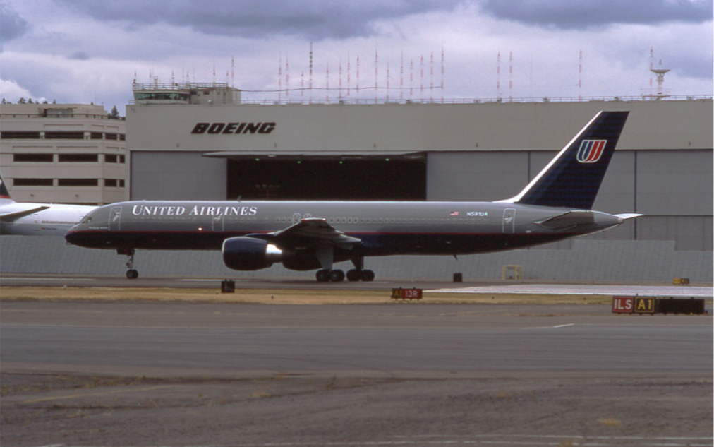 联合航空波音757-200