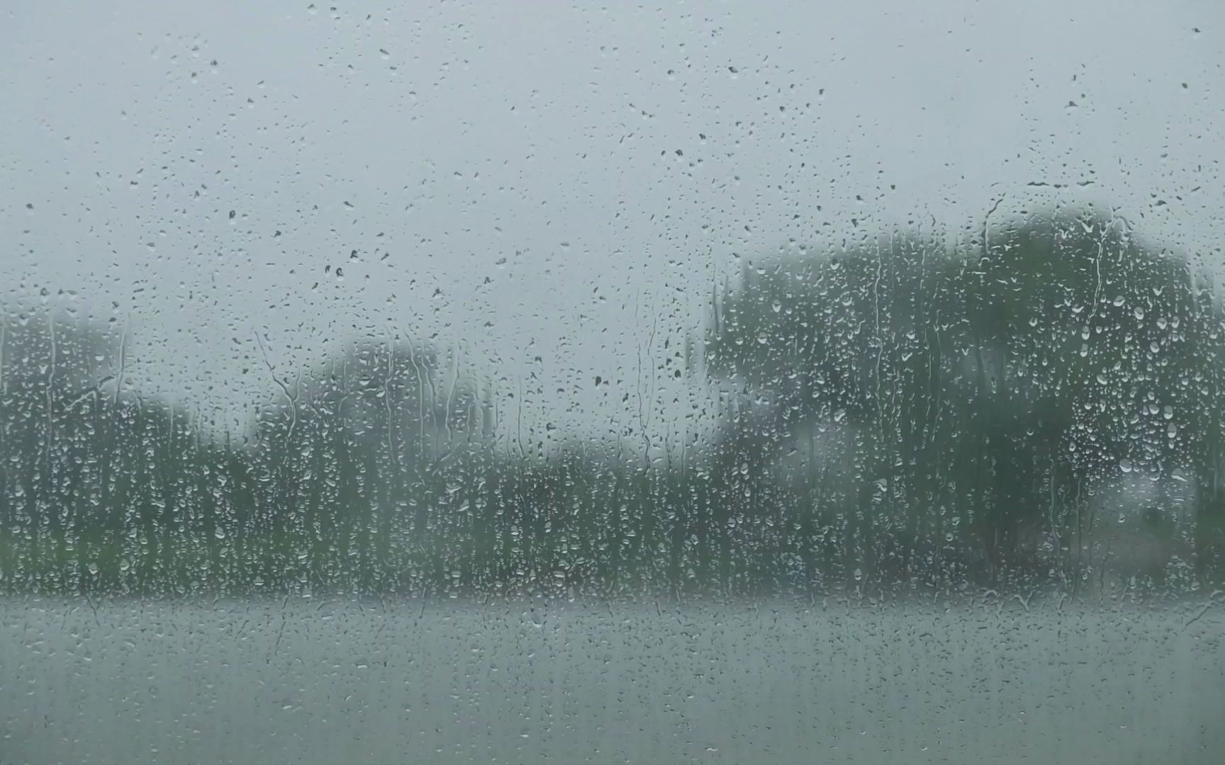 空镜头视频素材 下雨窗户玻璃雨滴 素材分享