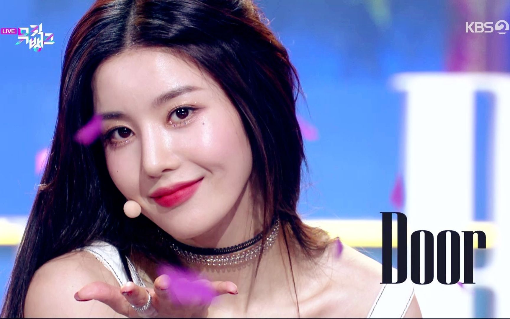 【4k60帧】权恩妃《door》210827 音乐银行舞台 直拍 采访