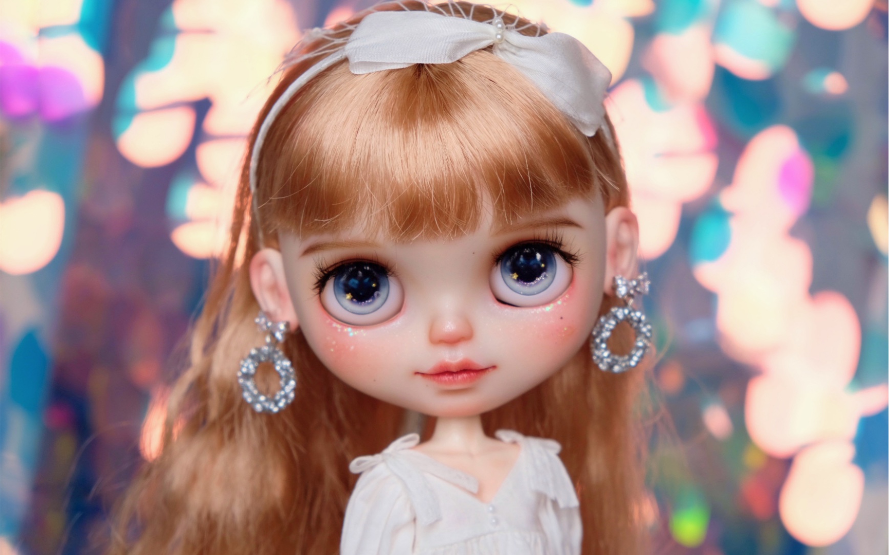 【blythe小布改娃】透明肌妆宝薇薇 白裙初恋女孩【七星星改妆】_哔哩