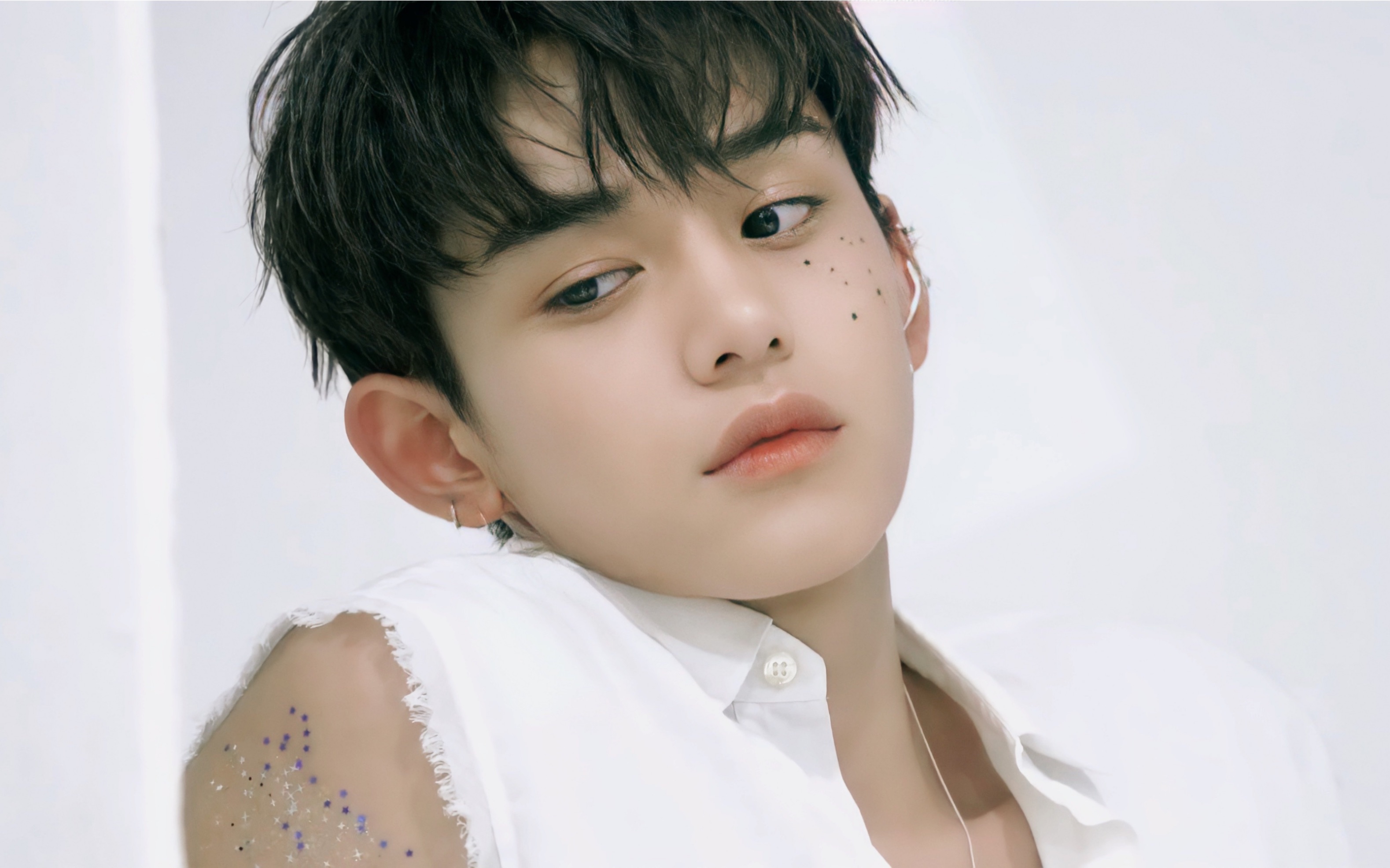 【黄旭熙lucas】黄sir你的性张力可以投保吗_哔哩哔哩 (゜-゜)つロ