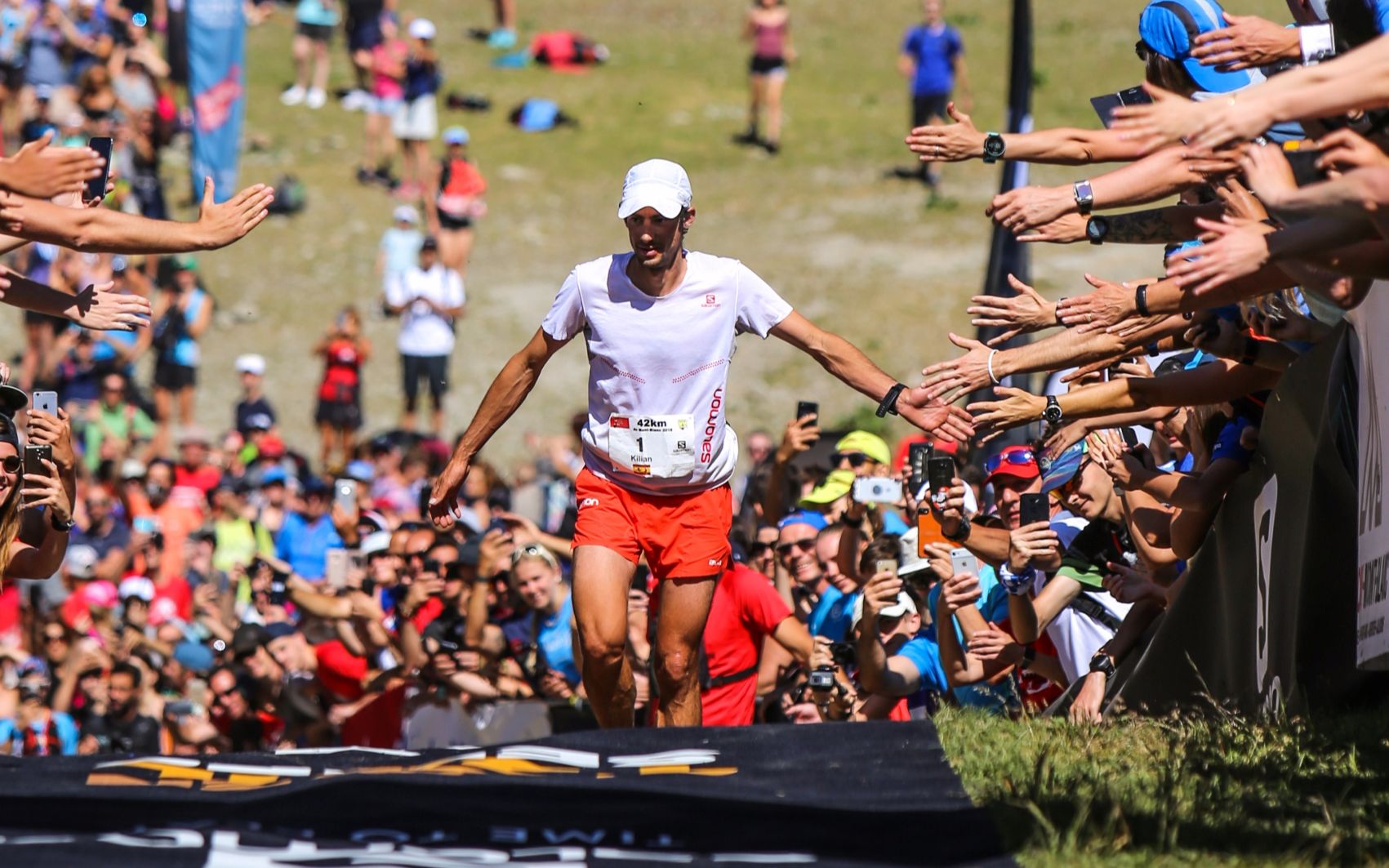 kilian jornet 夺冠勃朗峰马拉松,伤愈归来续写传奇