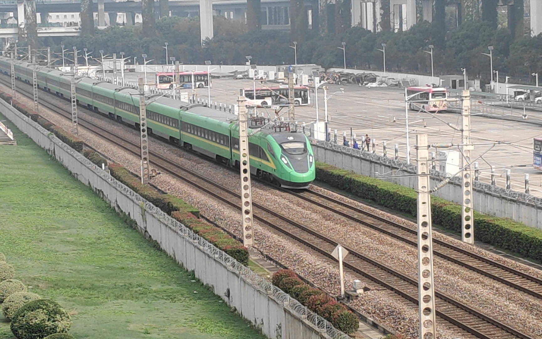 沪杭外环线上行d709次回送