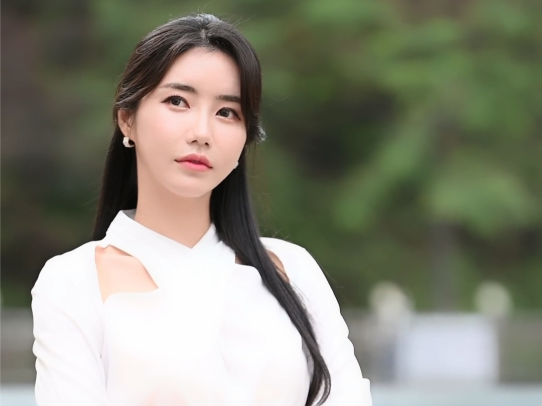 《最美写真系列》——大漂亮林率雅