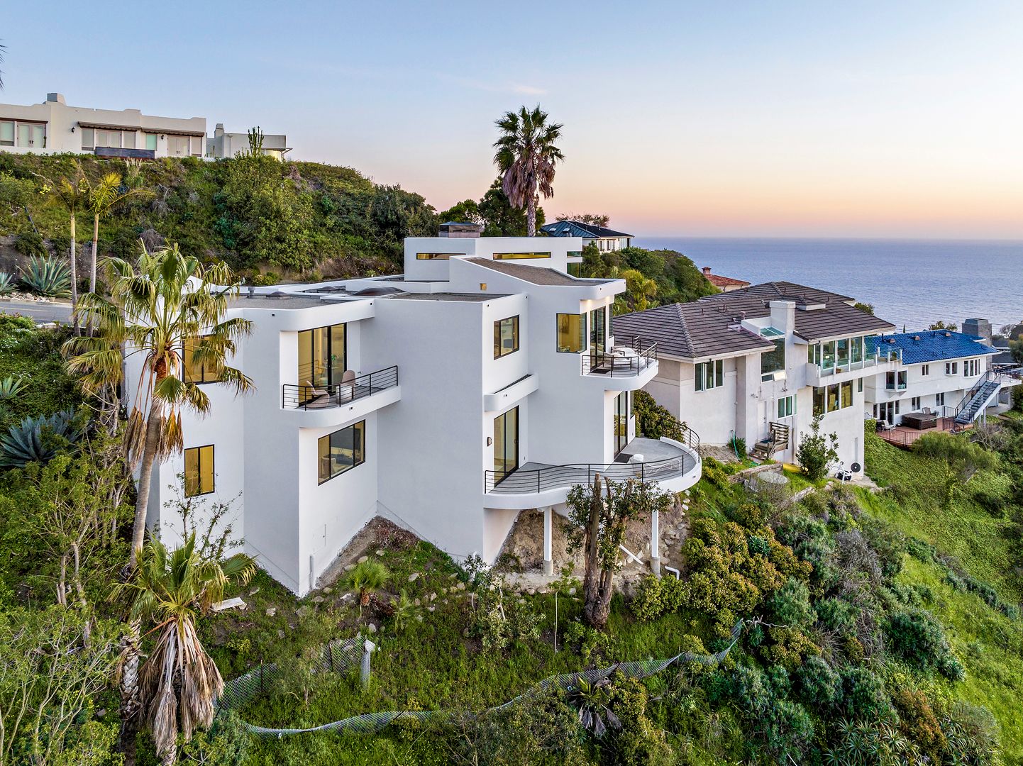 4k「luxury home」拉管海滩现代海角别墅~1425 skyline dr.