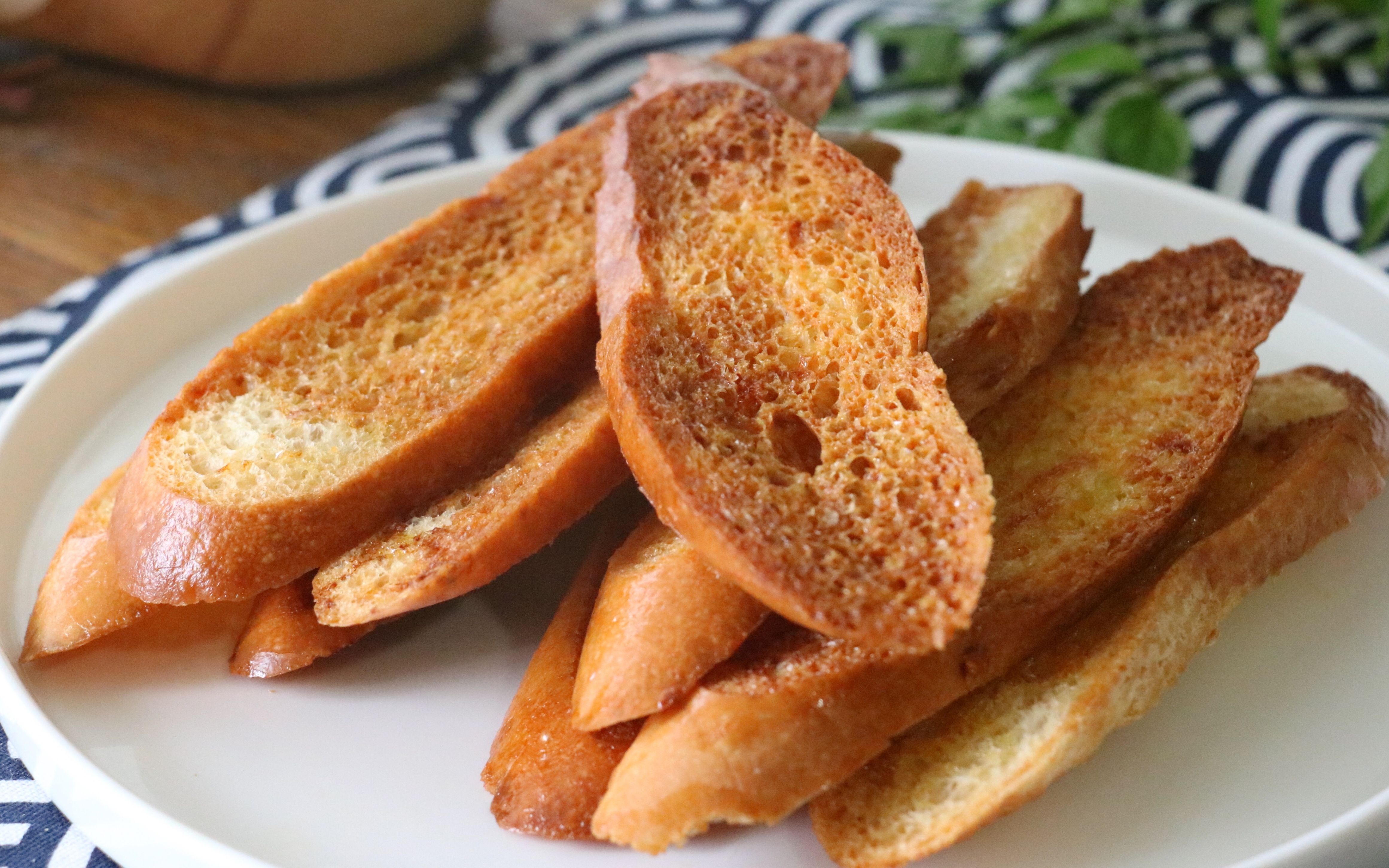 蛋糕店热卖的法式奶香脆片, 几块钱的成本, 做了好大一包