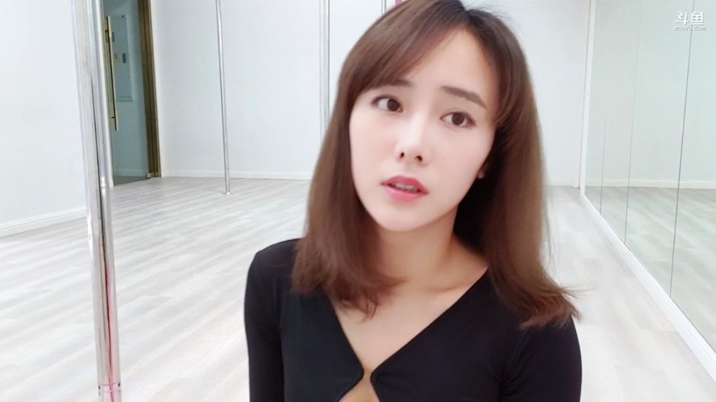 王筱沫 钢管舞视觉盛宴