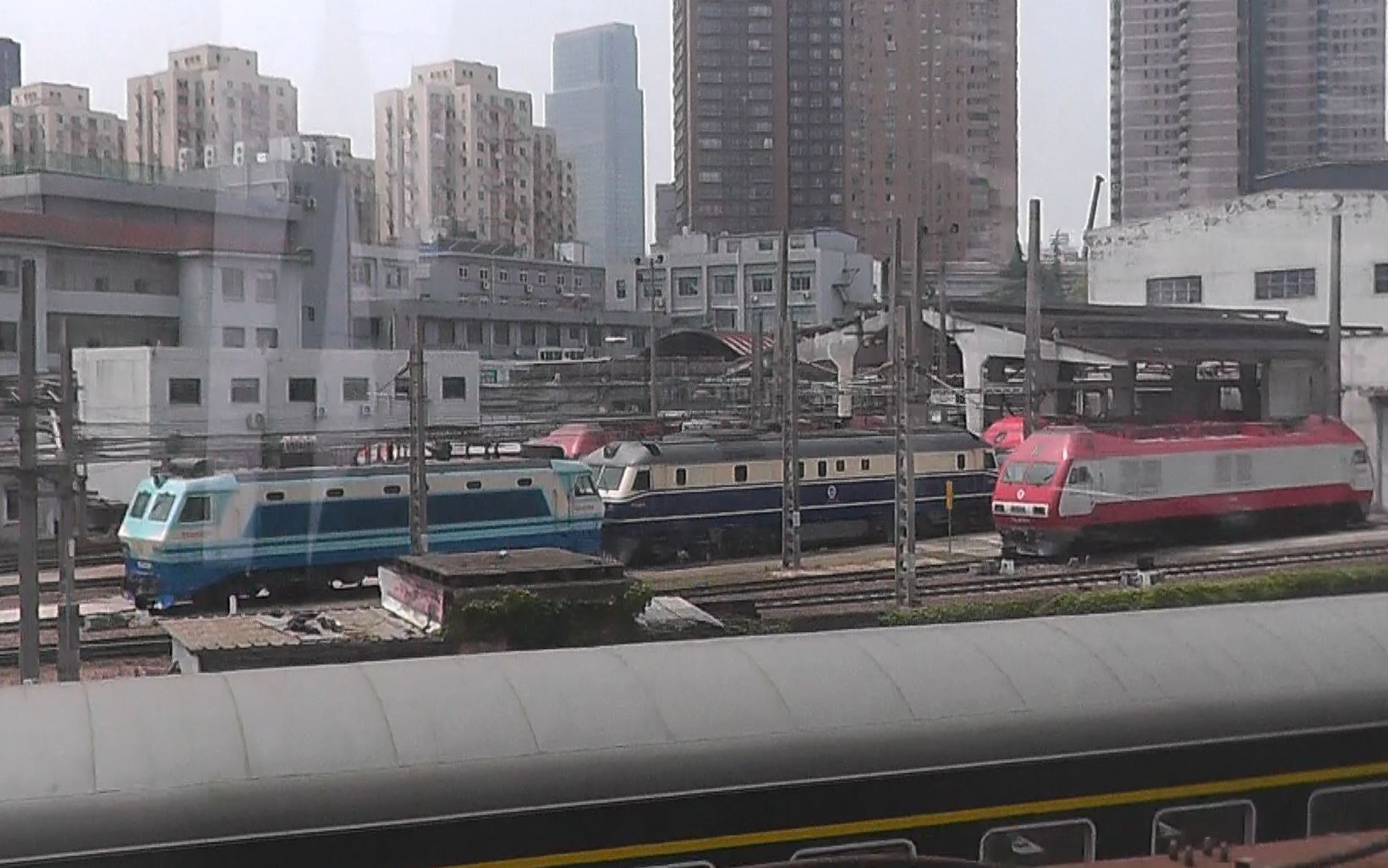 20200504上海地铁3号线宝山路中潭路左右侧展望