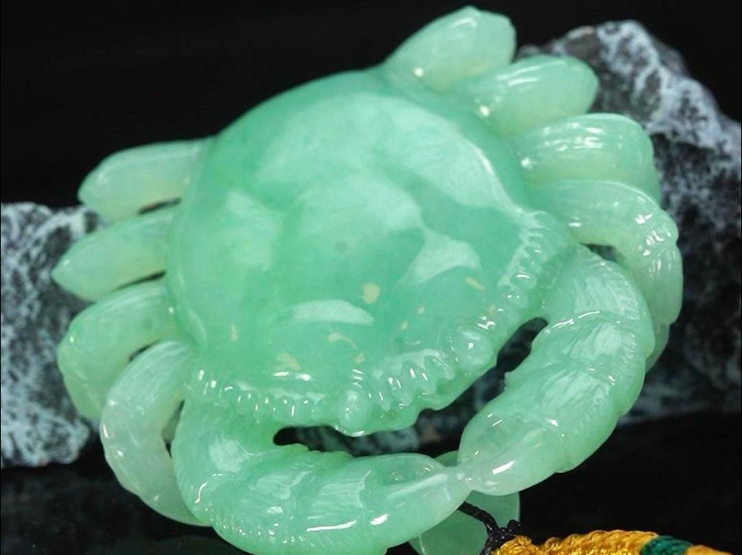 咱就以蟹之名感激自己!冰冰透透的翡翠螃蟹,想要的姐妹等你来!