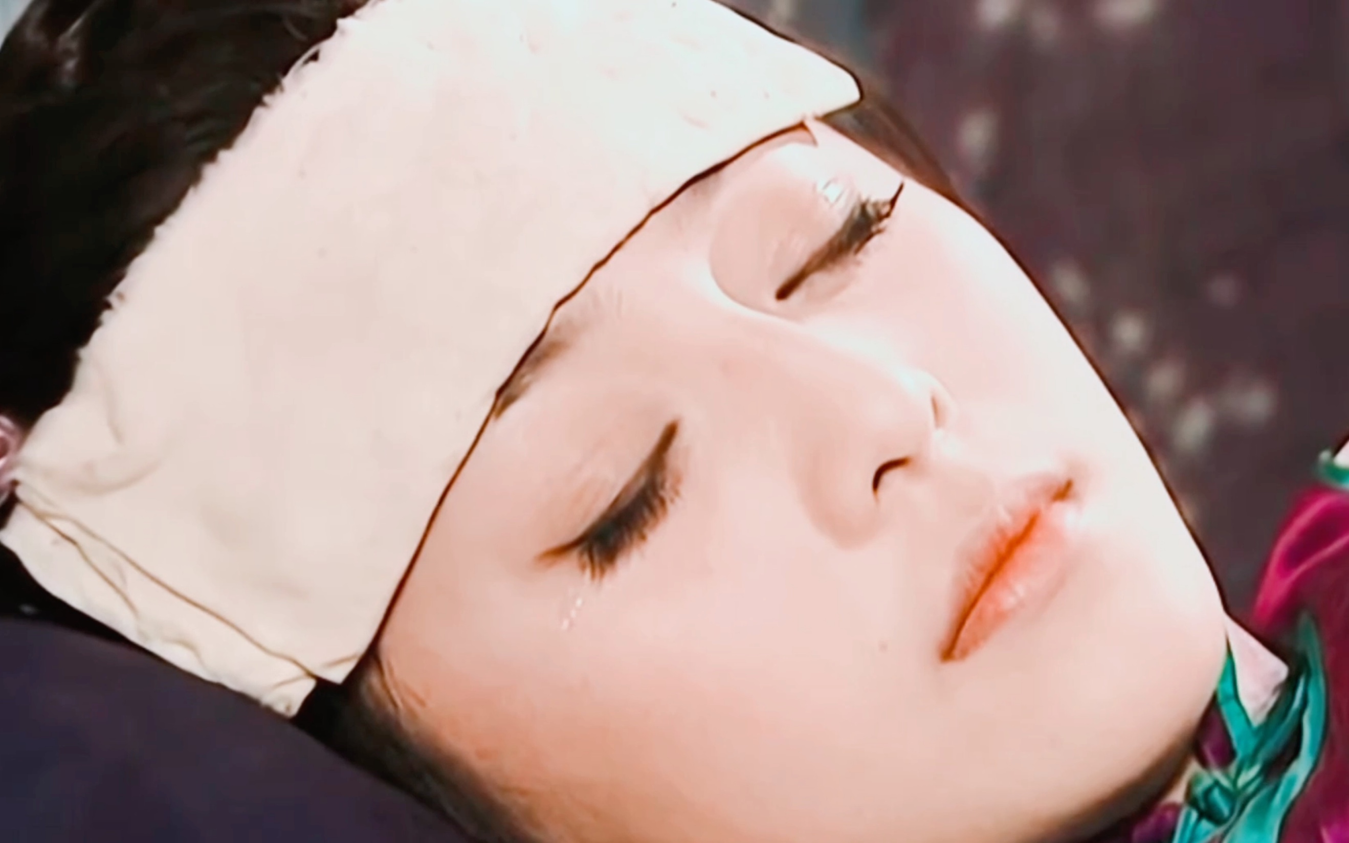 范冰冰「还珠格格 金锁」"我不想遗忘那个时候的单纯和美好,有过去