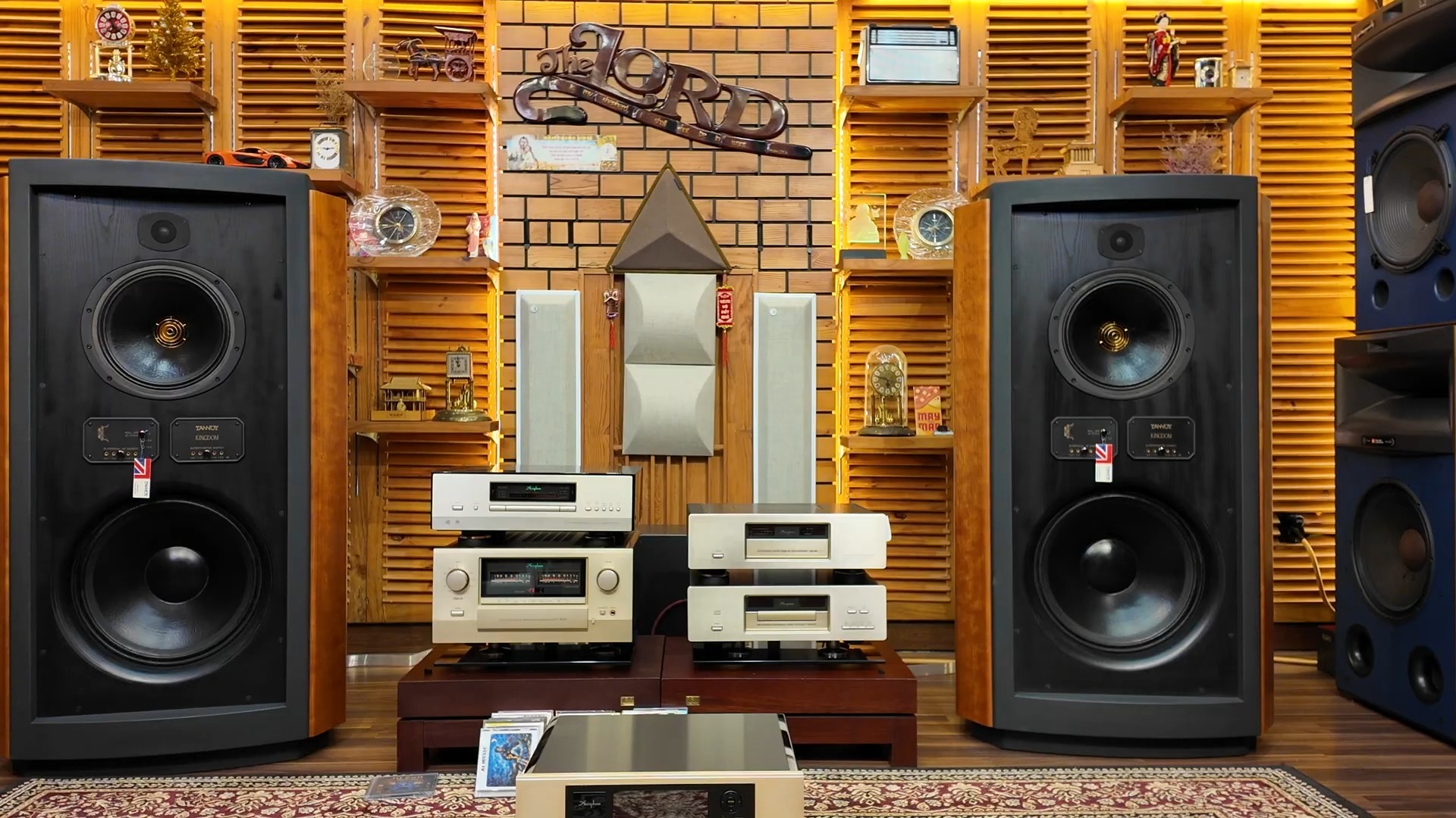 Tannoy Kingdom 18 🇬🇧 – tuyệt phẩm đầu bảng của Tannoy (Cảm ơn a em đã xem )
