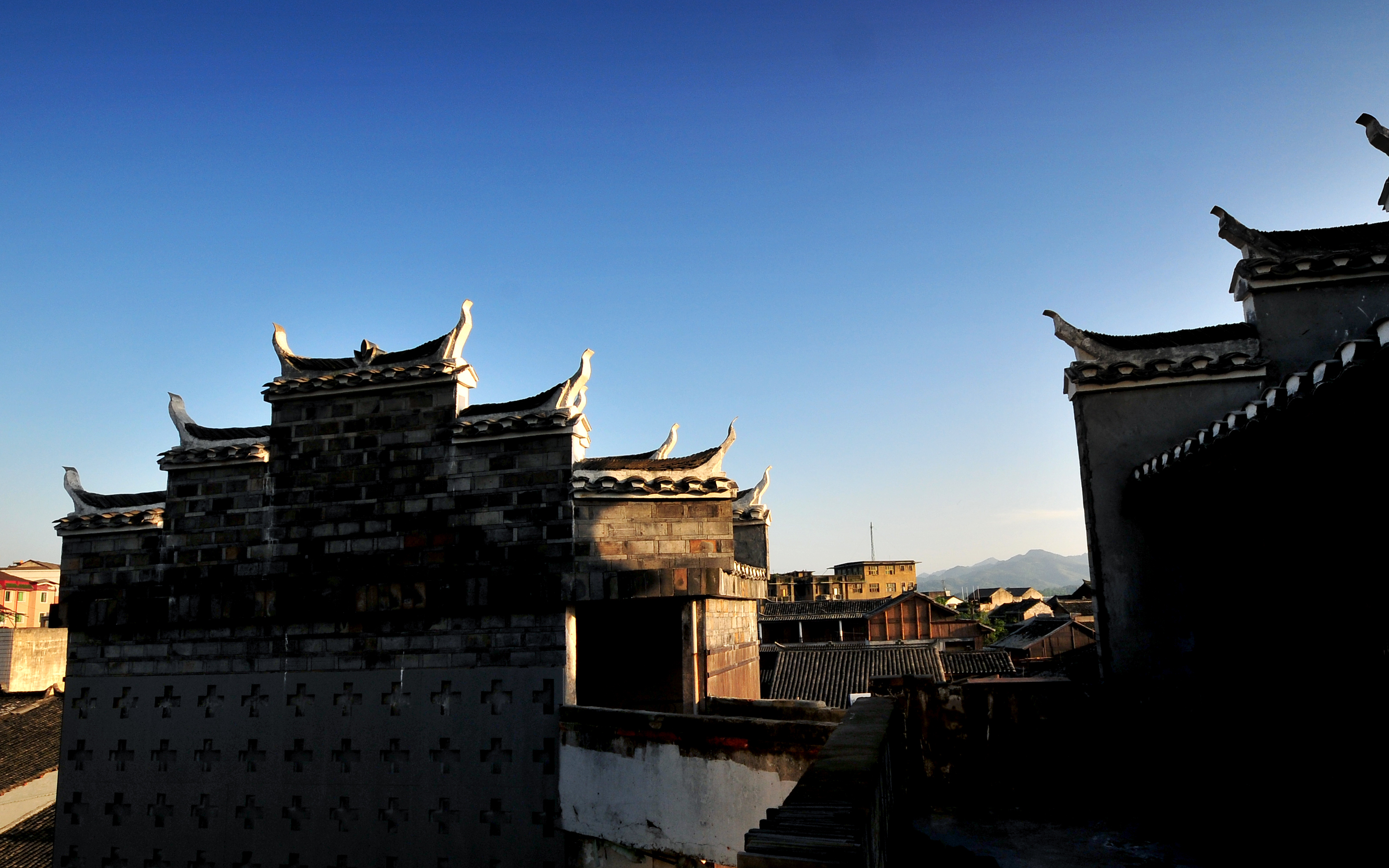 航拍重庆秀山百年西街,你是如此的美丽!