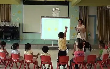 幼儿园公开课优质课幼儿教育中班绘本活动《点点点》潘燕第五届哔哩哔哩bilibili