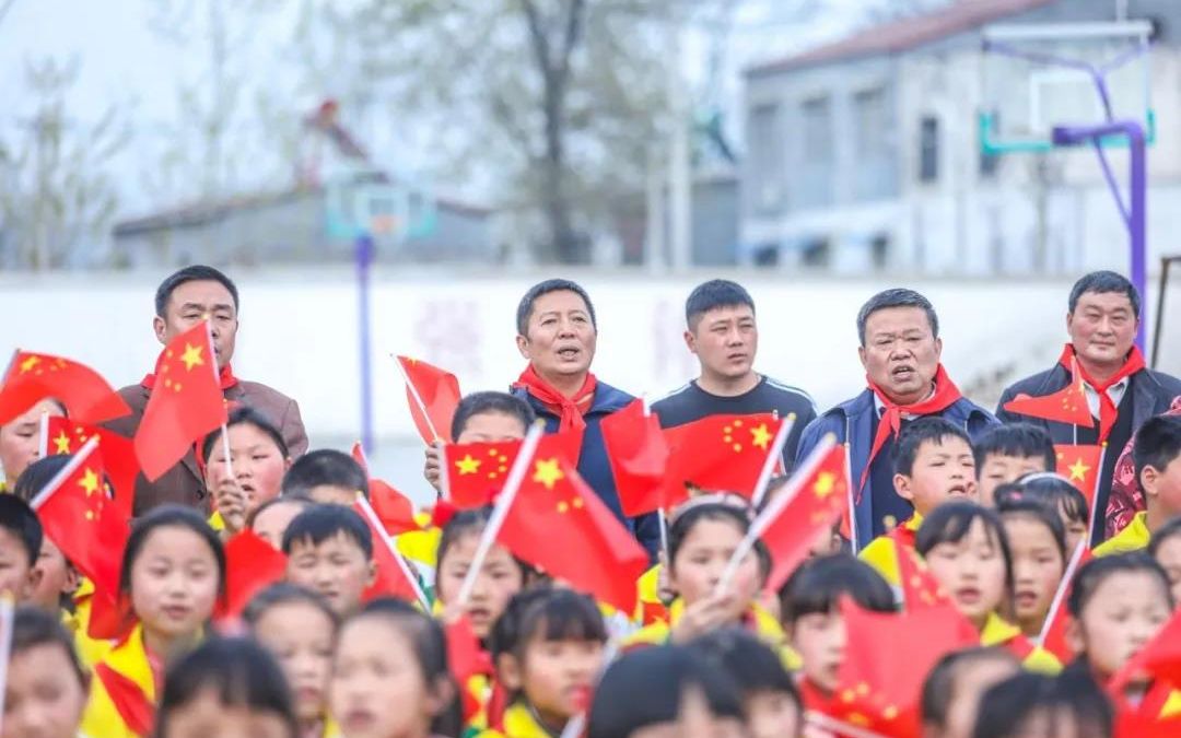 [图]专访功勋飞行员王军，荣耀飞行人生路，每一步皆与祖国同在！