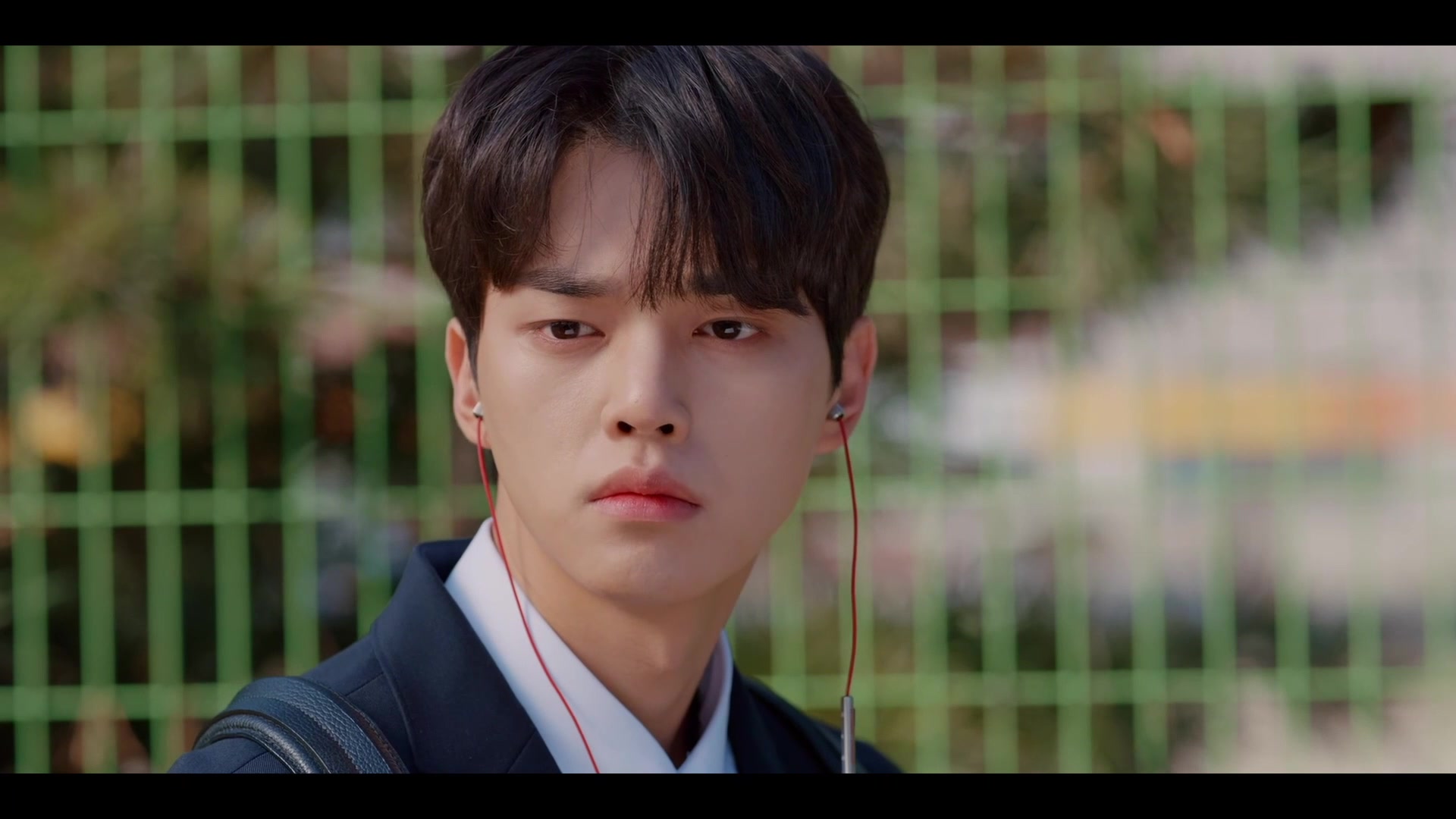 喜欢的话请响铃宋江金所泫瑄傲朝眺高甜cut车站相遇03