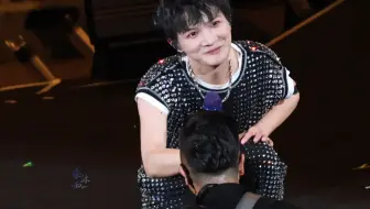 250412周深吉隆坡《达拉崩吧》摄影师考题连续剧～