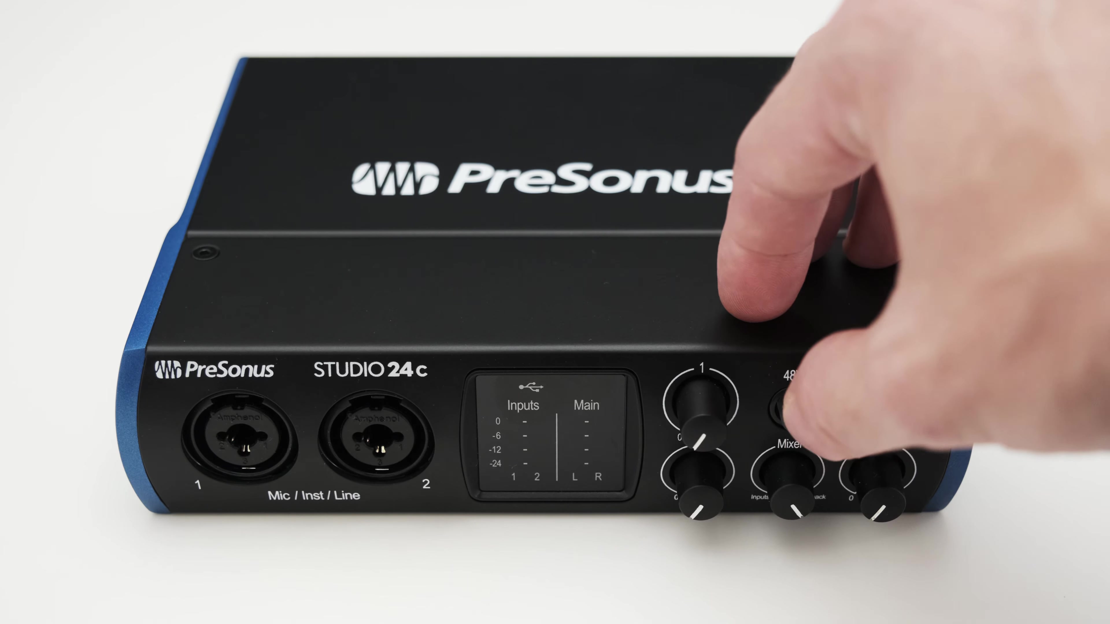 价格1150的普瑞声纳的presonusstudio24c的录音声卡音质测试