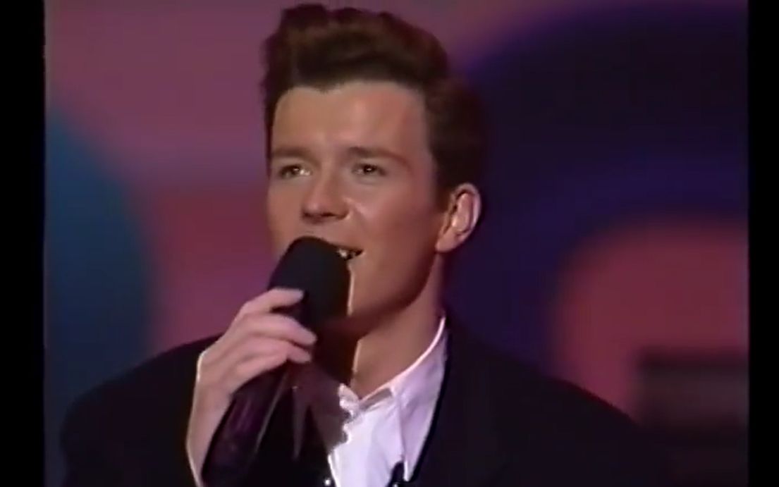 [图]【格莱美首秀】Rick Astley - She Wants To Dance With Me (Live 1989 Grammy)