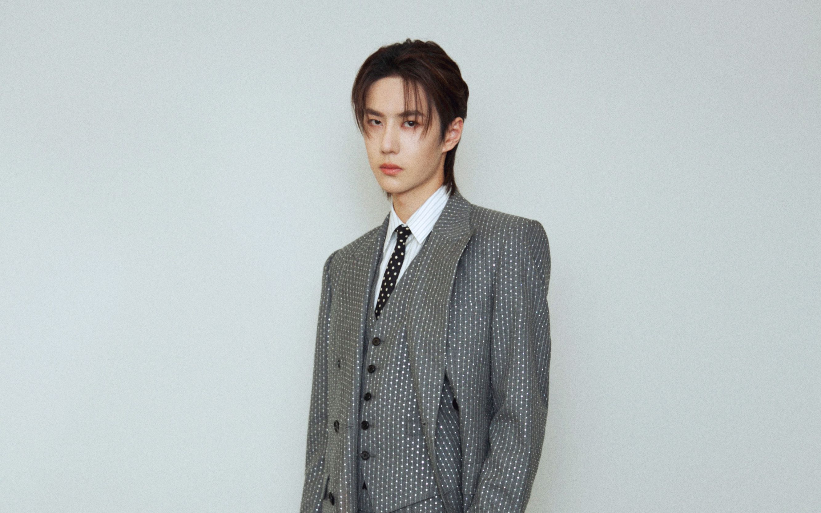 腾讯星光王一博红毯cut