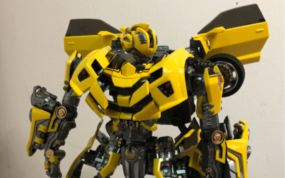 新开箱威将战刃大黄蜂变形金刚变形记