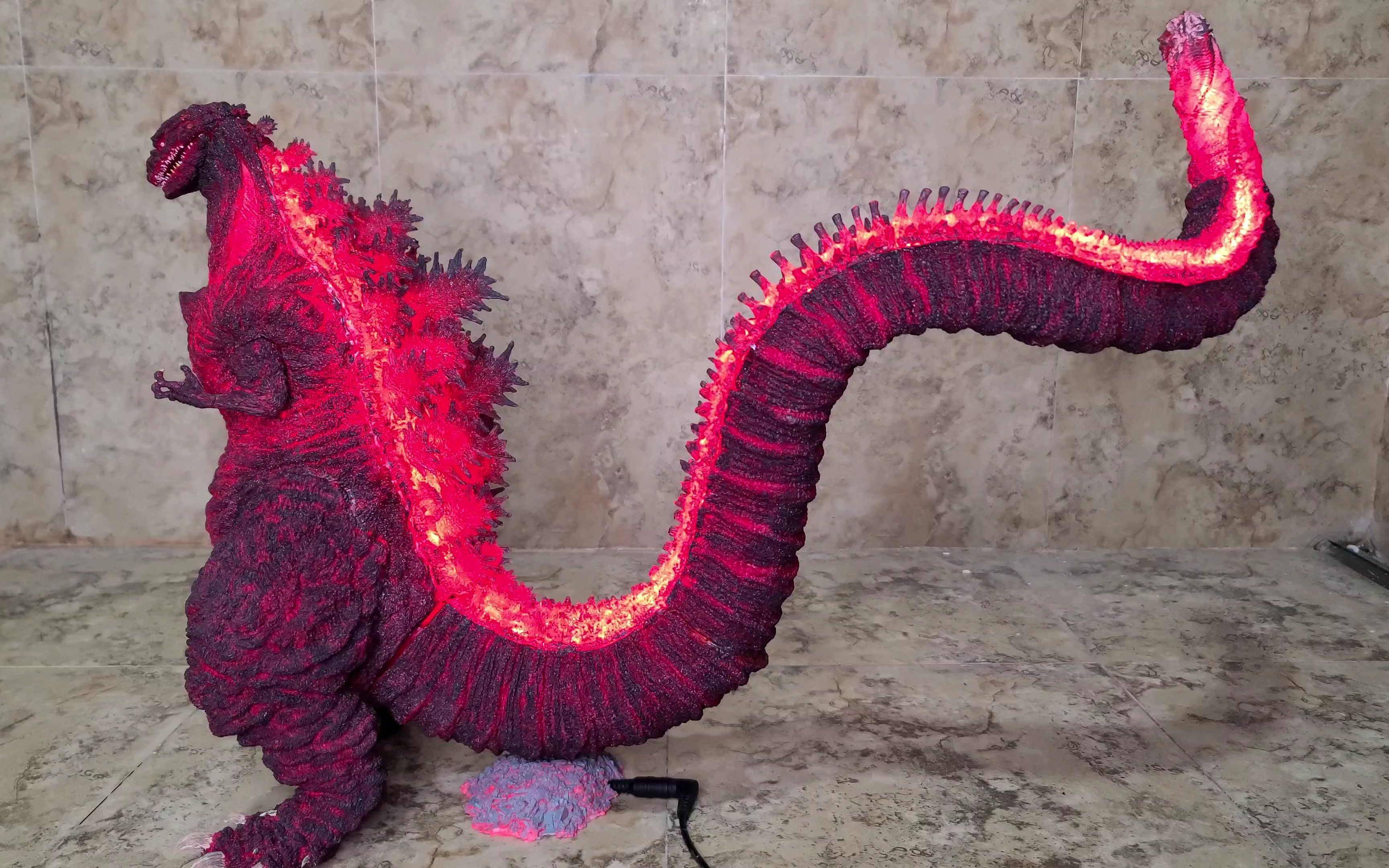 活动作品会发光的真酱诶中田建一真哥斯拉白模涂装展示