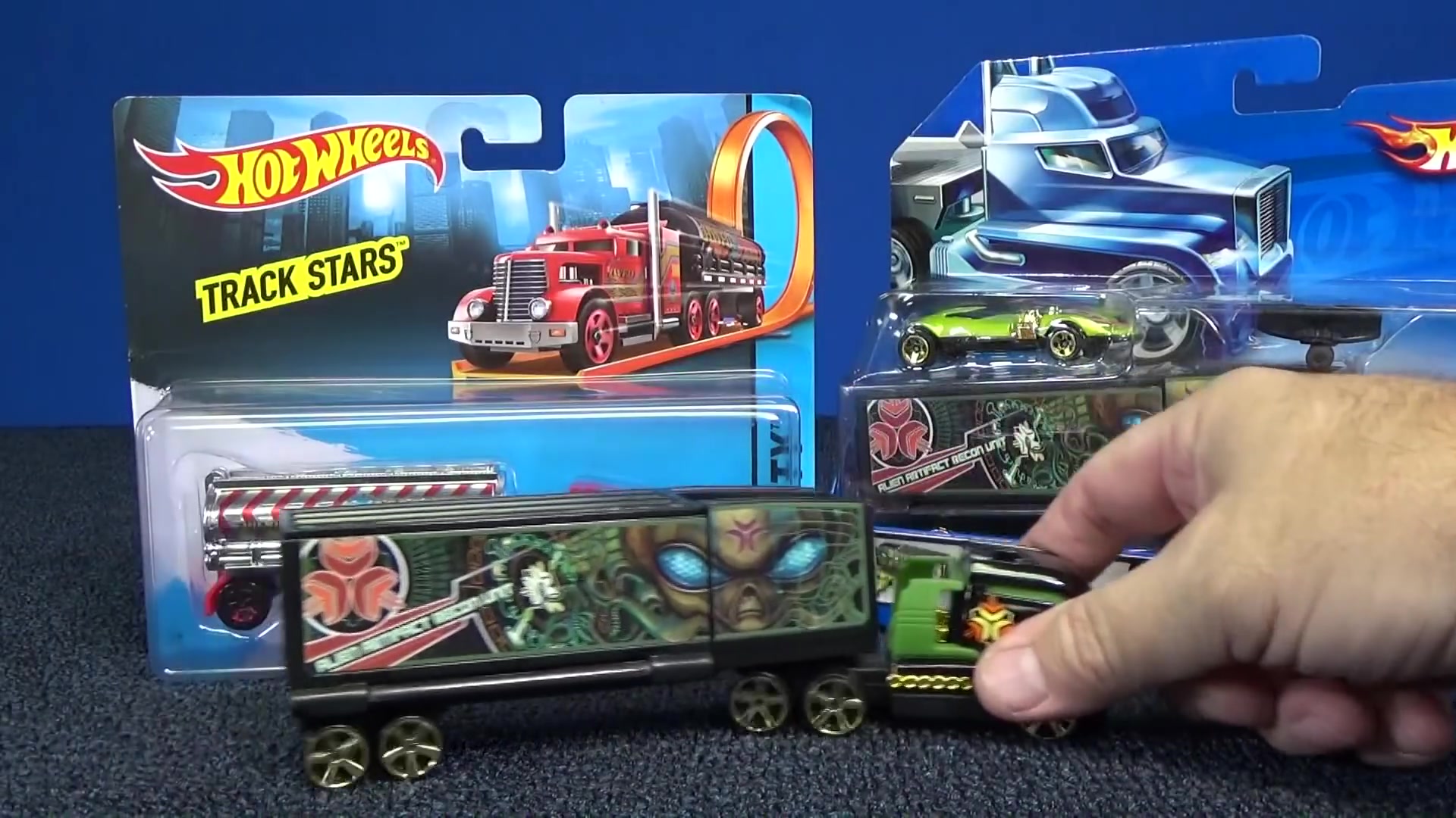 风火轮小型货车拖头卡车可带一辆小车赛道之星测评