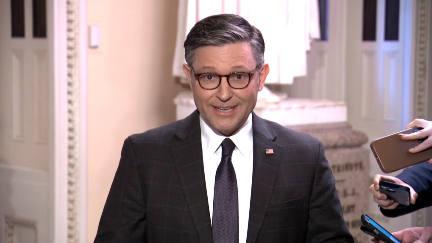 议长迈克约翰逊:男是男,女是女,我坚信男不可能变成女