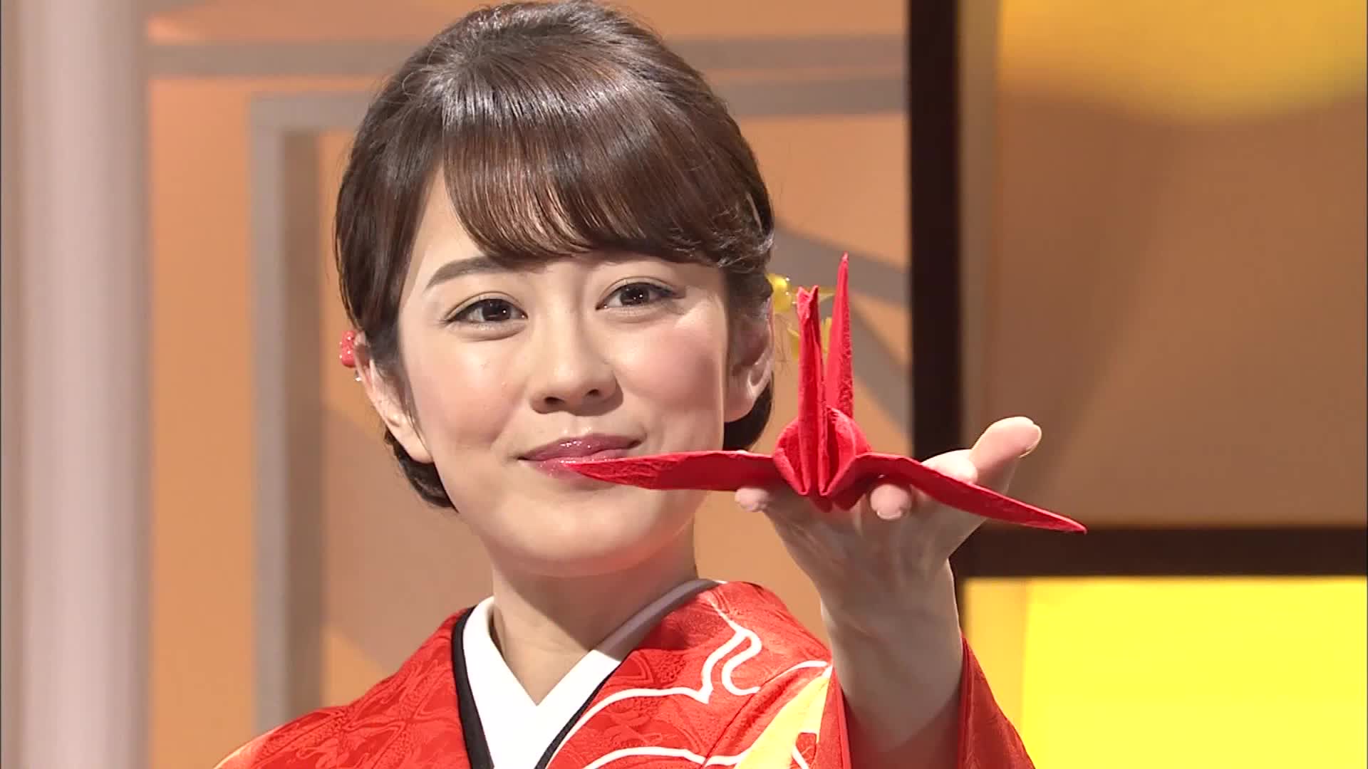 (2019年新曲合集)纸の鹤 丘みどり_哔哩哔哩 (゜-゜)つロ 干杯~-bili